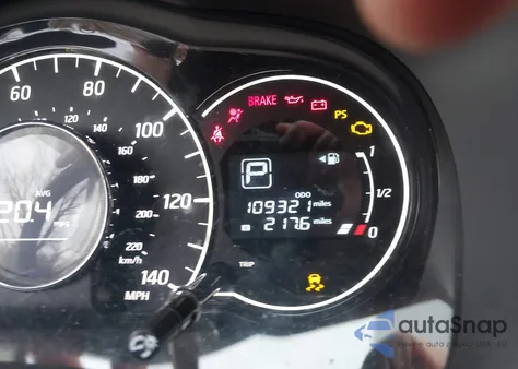 2017 Nissan Versa Note Sv z USA, uszkodzony, nr VIN 3N1CE2CP4HL377452